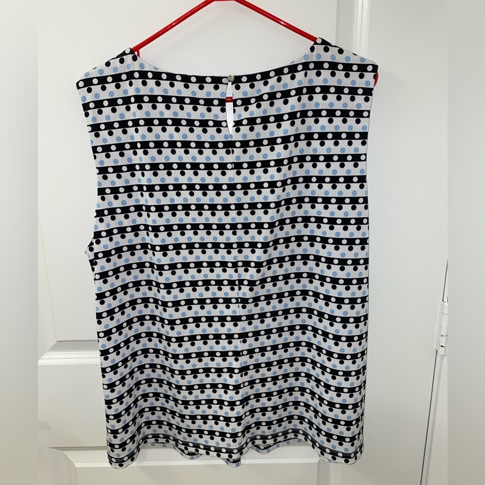 Calvin Klein shell too - Picture 3 of 3